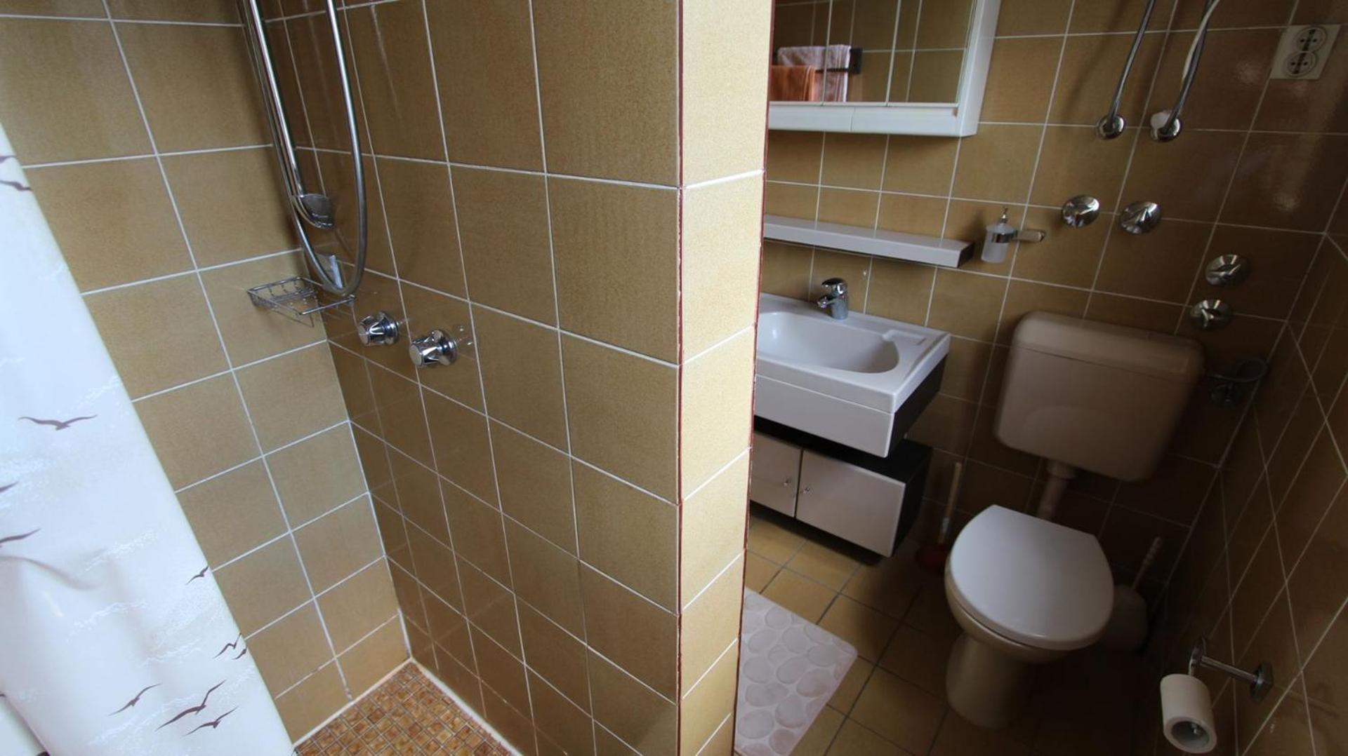 Apartment Studio Ljutic Malinska Eksteriør bilde